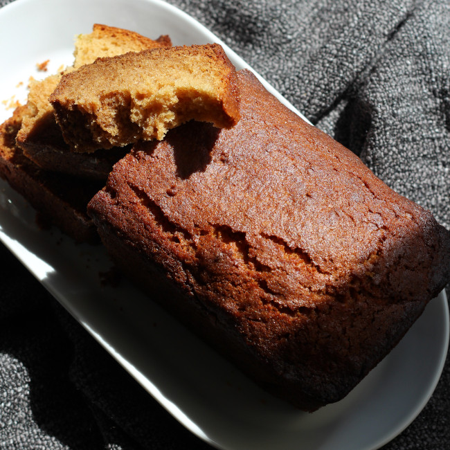 Merry honey lime cake.